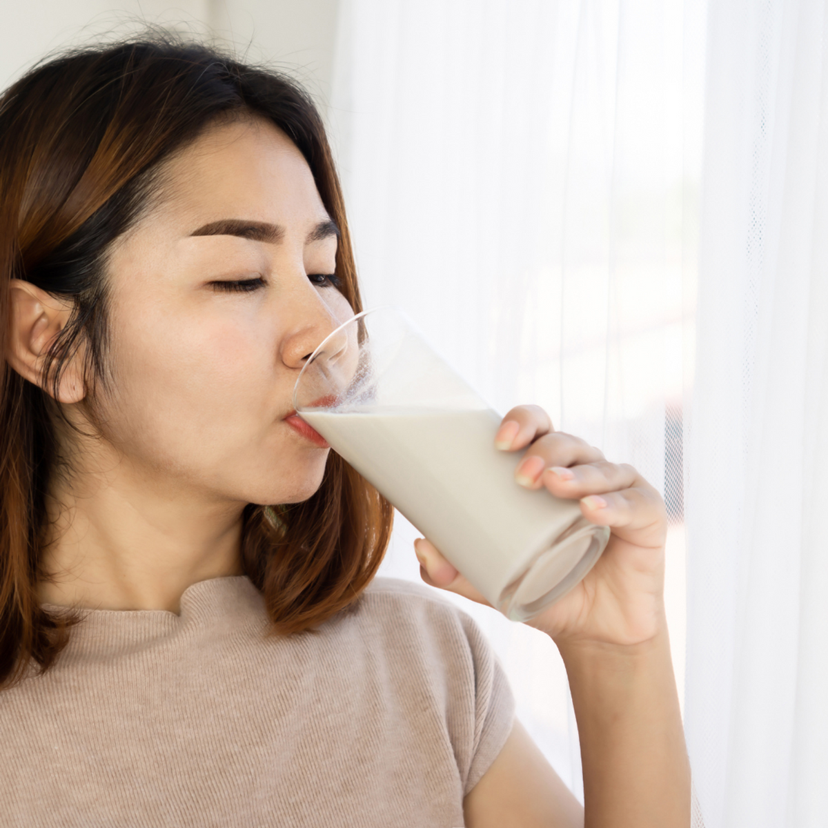 Plant Milk for Gut Health Which Option Is Best? milkyplant