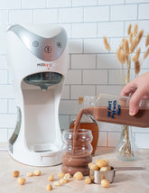 Cinnamon Chocolate Macadamia Nut Milk