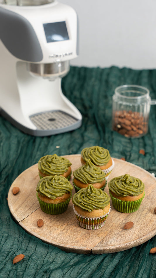 Patricks day / Matcha Almond cupcakes